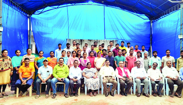 ఆపదమిత్రల ద్వారా సహాయక చర్యలు