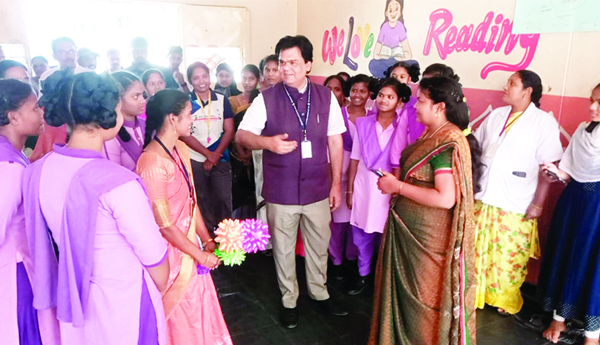 రాష్ట్రంలోని అన్ని పాఠశాలల్లో ఒకే సిలబస్‌