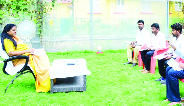 మత్స్య సంపదను ప్రజలకు చేరువ చేయాలి : కలెక్టర్‌