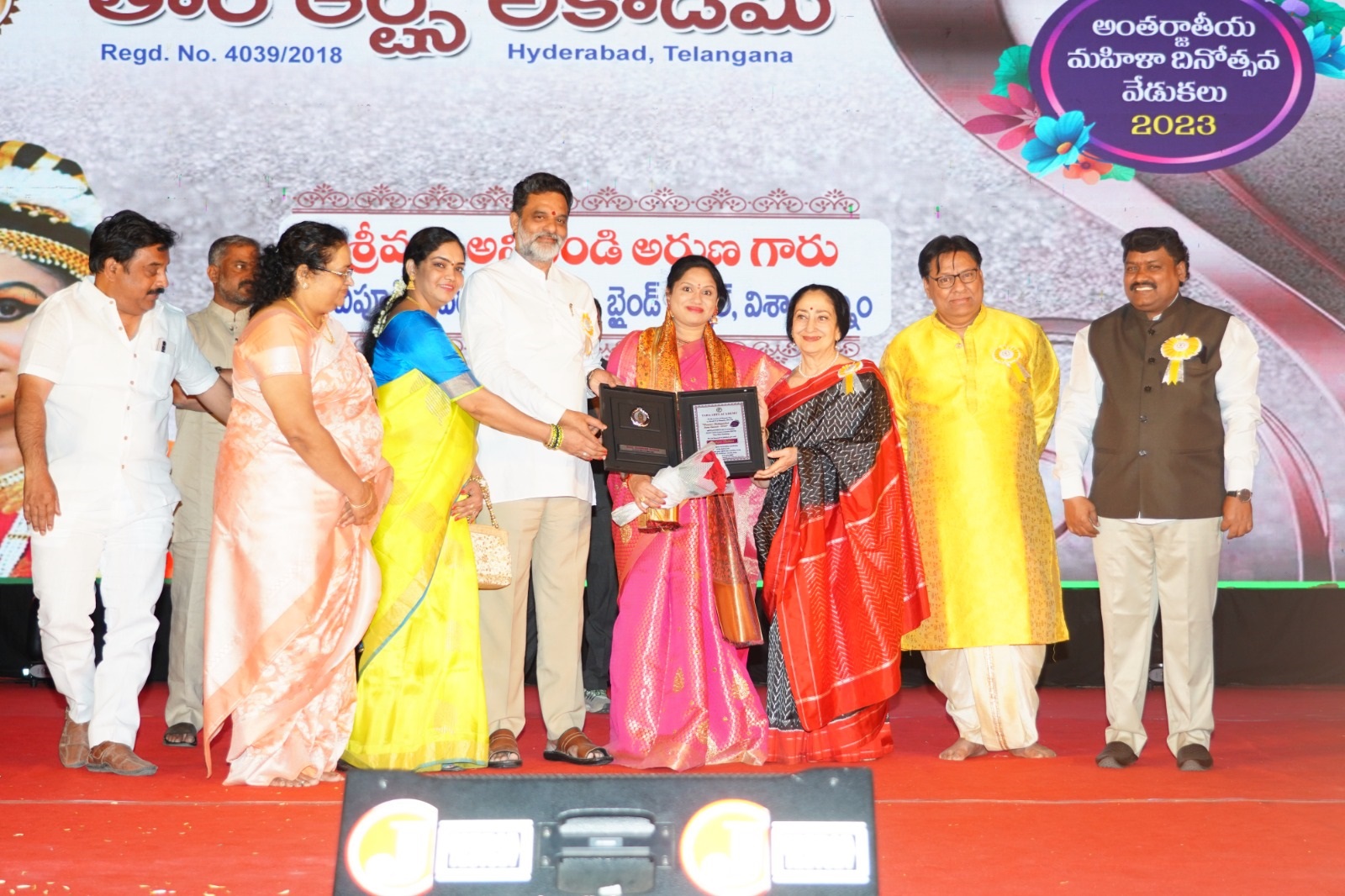  కూచిపూడి నృత్యకళాకారిణి అరుణకు 'నాట్యరత్న' పురస్కారం