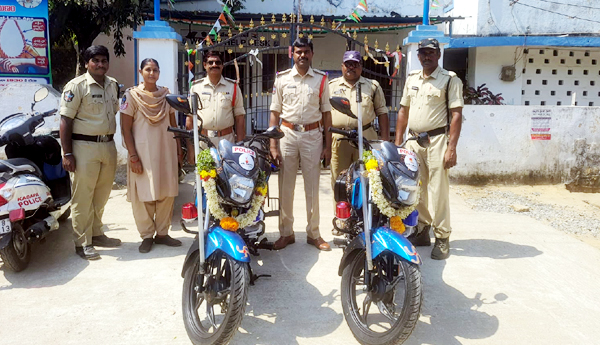New-two-wheelers-for-Urban-PS