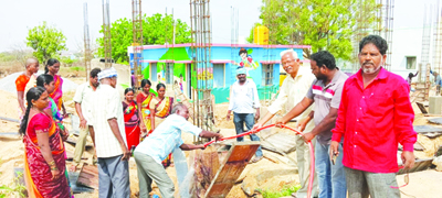 నిర్మాణ పనులు