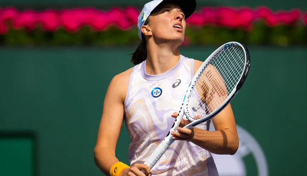 Iga-Swiatek-is-leading