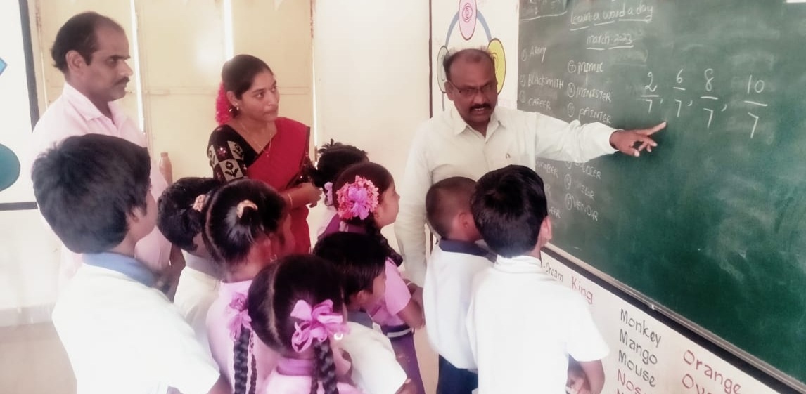 నాడు-నేడు పనులు పూర్తి చేయాలి