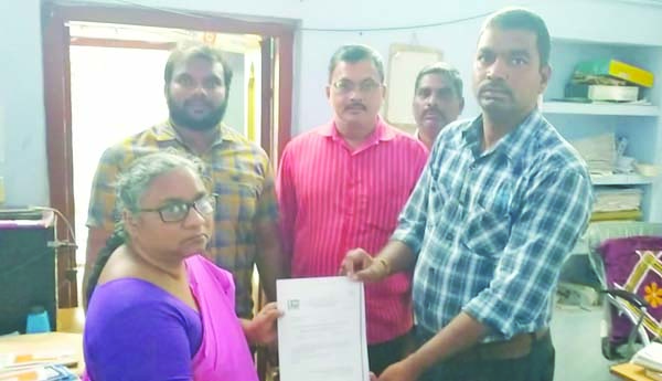 పోస్టల్‌ లైఫ్‌ ఇన్సూరెన్స్‌తో ఆర్థిక భద్రత