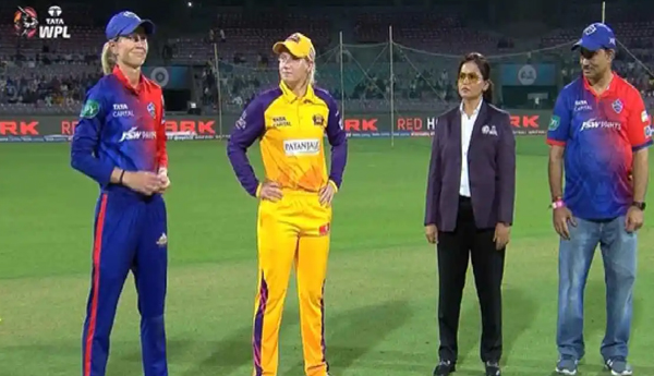 LANNING-LIGHTNING-DELHI-CAPITALS-211-4