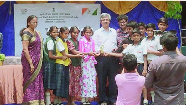 పలుచోట్ల ధరిత్రి దినోత్సవం