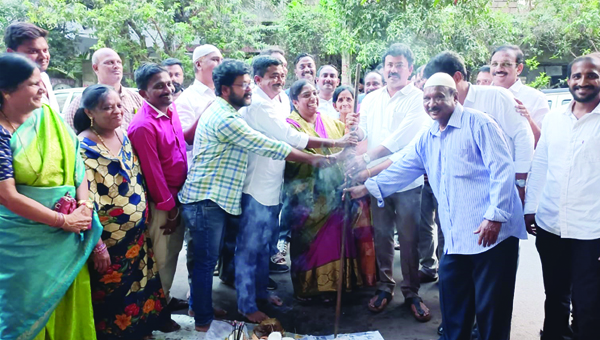 డ్రెయిన్లు, కల్వర్టుల నిర్మాణానికి శంకుస్థాపన