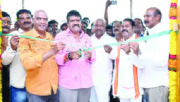 కాపు కల్యాణ మండపం ప్రారంభం