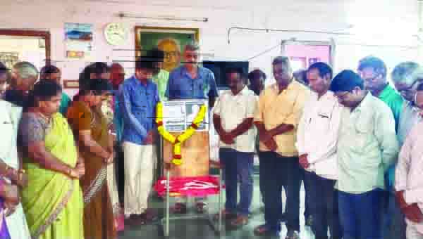 పోరాట యోధులు సునీత్‌చోప్రా, సుబ్బారావు