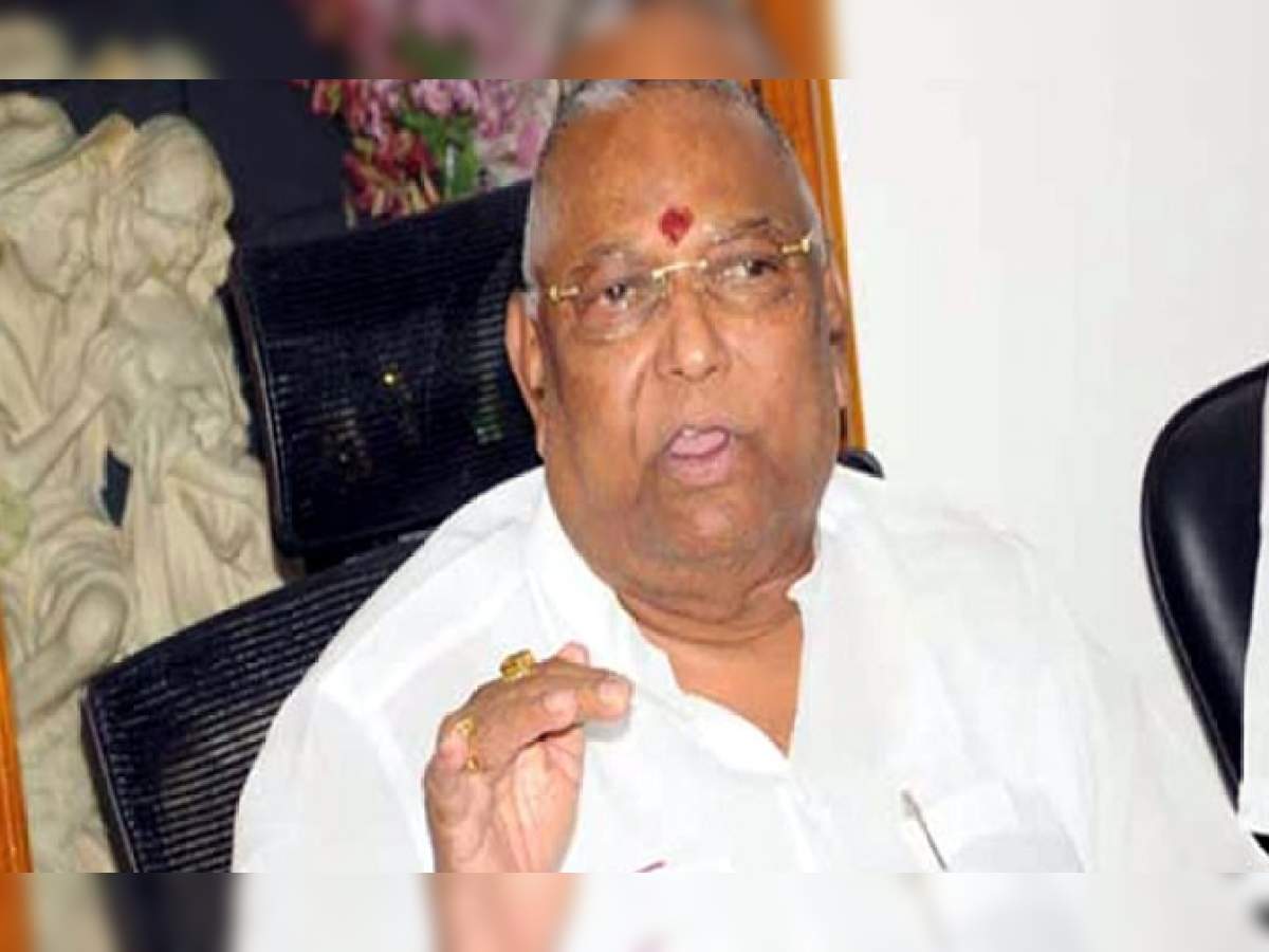 పేట నుంచి టిక్కెట్‌ ఇస్తే పోటీ