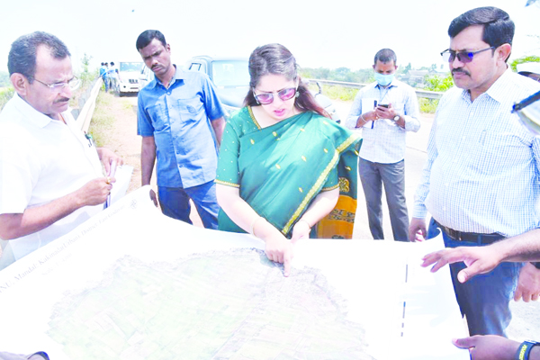 అభివృద్ధి పనుల పురోగతిపై దృష్టి