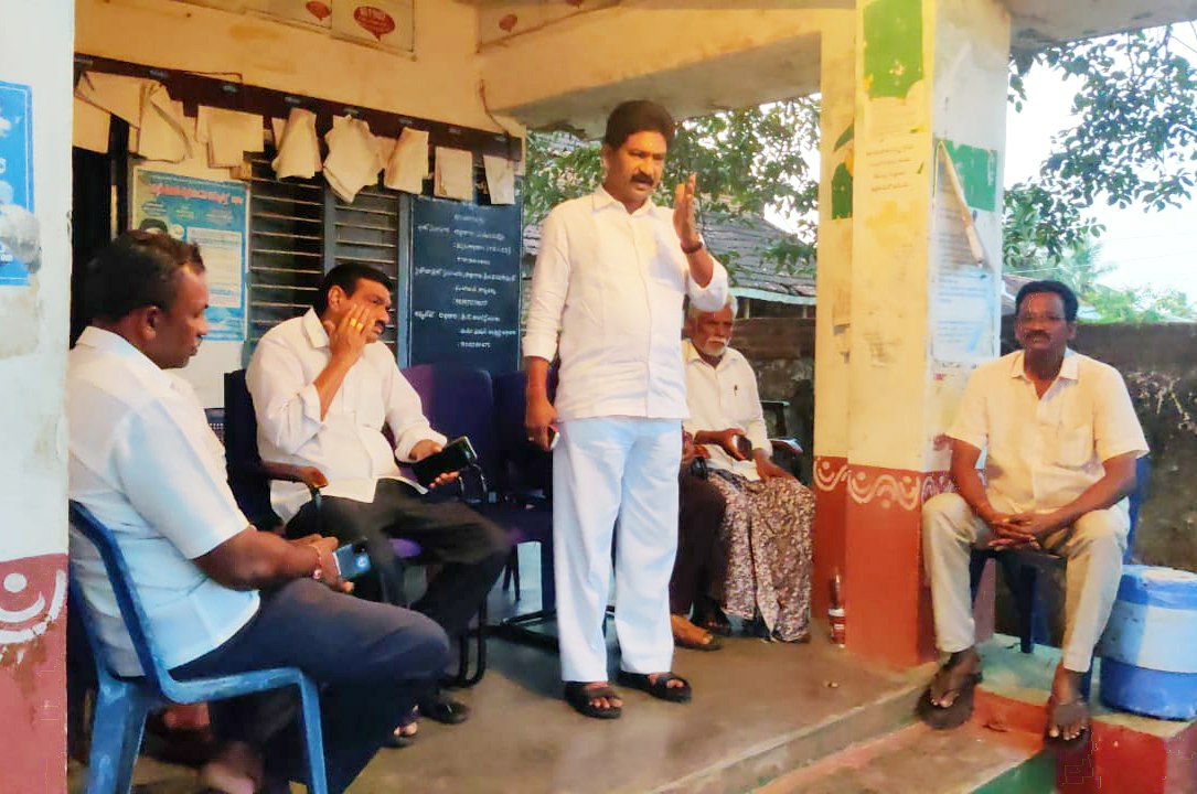 ప్రభుత్వ పథకాలు ప్రతి గృహానికి చేరాలి : వైసిపి