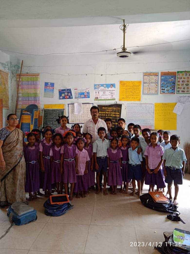 కష్టం ఫలించింది.. కల నెరవేరింది