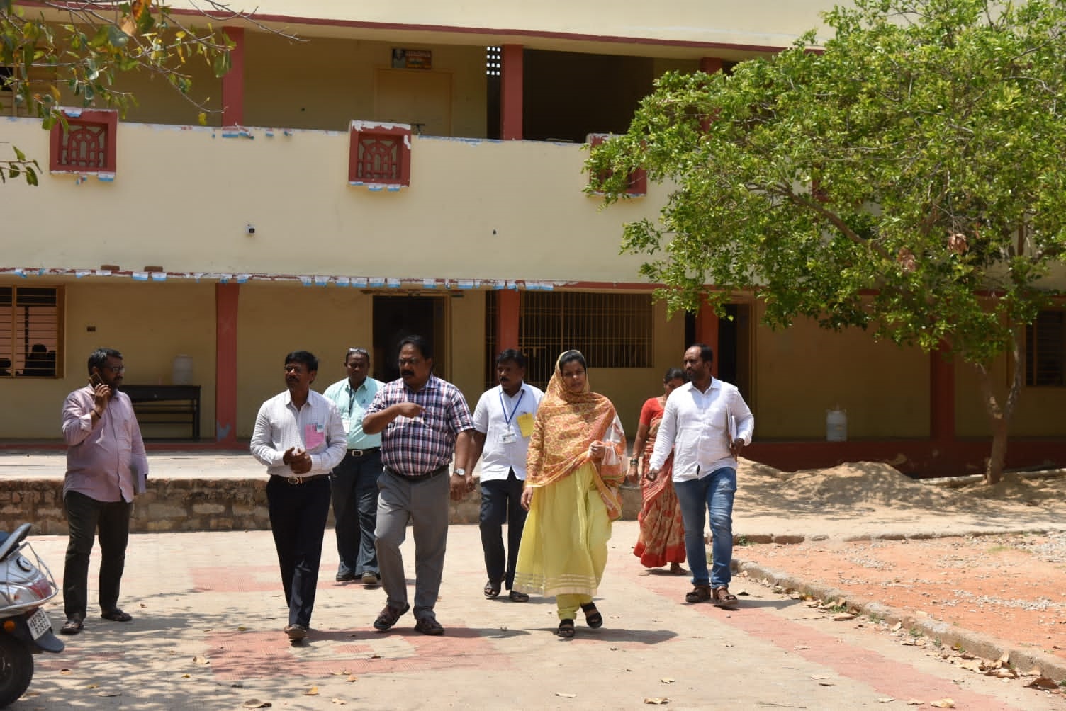 తమీమ్‌ అన్సారీయా