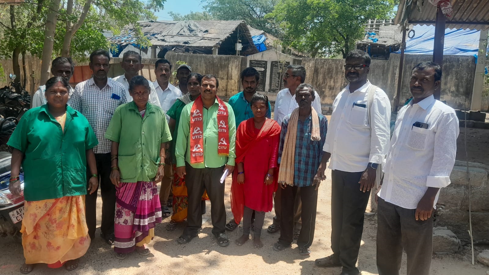 మున్సిపల్‌ కార్మికుల సమస్యలు పరిష్కరించాలి
