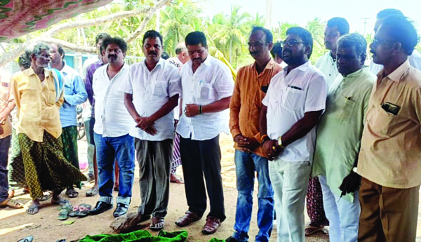 నేవీ నిర్వాసితులకు ప్రగడ సంఘీభావం