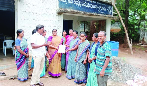 అంగన్‌వాడీల సమస్యలపై సిఐటియు వినతి