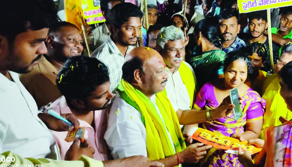 టిడిపితోనే రాష్ట్రం అభివృద్ధి