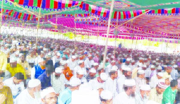 ఘనంగా రంజాన్‌ వేడుకలు