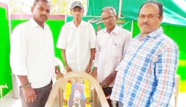 అభ్యుదయవాది కందుకూరికి నివాళి