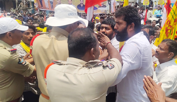 dispute-in-nara-lokesh-yatra
