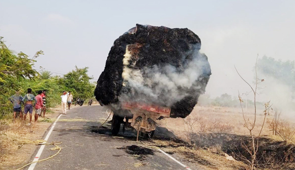 fire-accident-to-grass-lorry