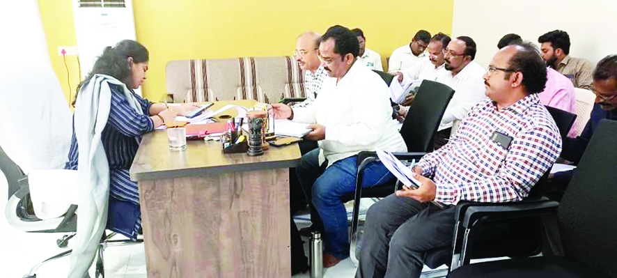 ఫీజు బకాయిల వసూలుకు ప్రత్యేక కార్యాచరణ