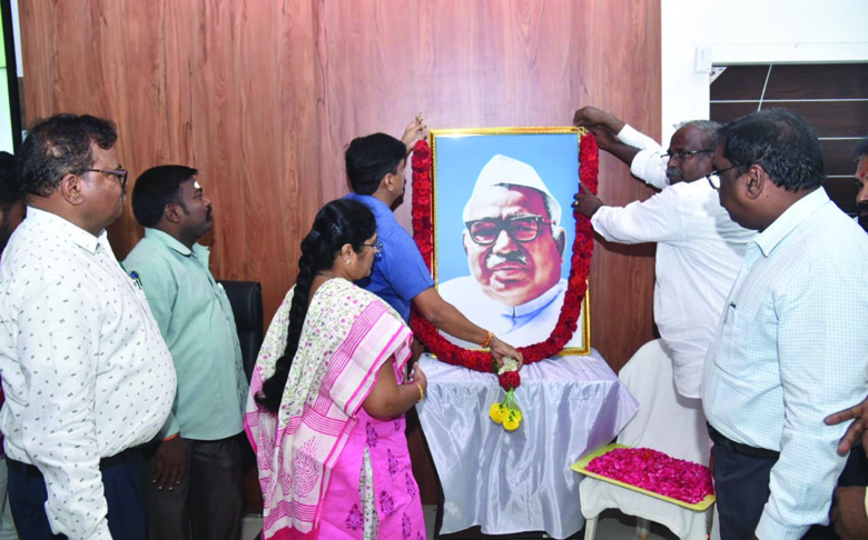 అణగారిన వర్గాల అభ్యున్నతికి కృషి