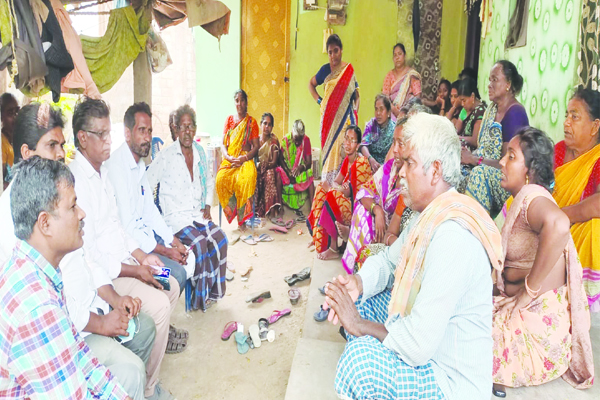 గొల్లపాలెం ఘటనపై సమగ్ర విచారణకు డిమాండ్‌