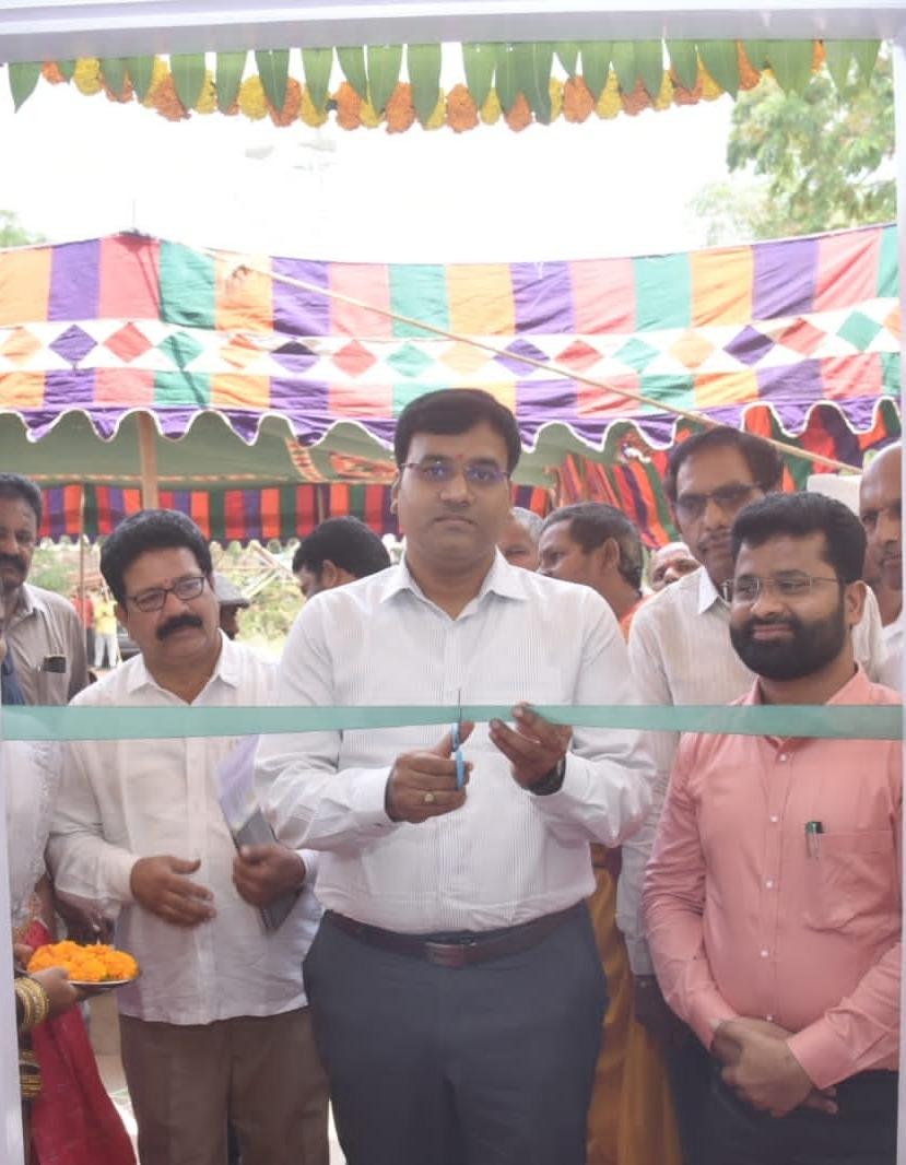 అధికారులు సమన్వయంతో పనిచేయాలి