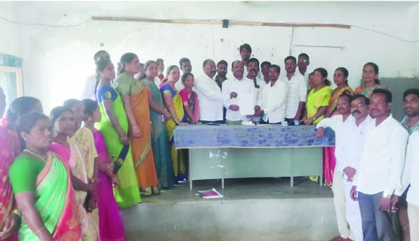 బోయ/ వాల్మీకిలను ఎస్టీల్లో చేర్చొద్దు