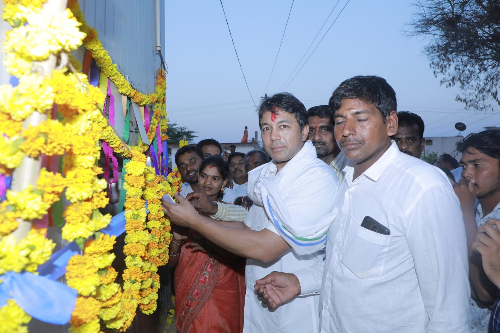 ఆర్థిక తోడ్పాటుకు సంక్షేమ పథకాలు