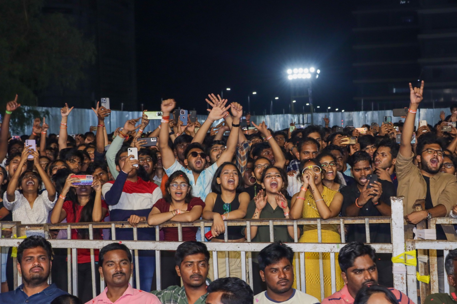 ముగిసిన ఎస్‌ఆర్‌ఎం కల్చరల్‌ ఫెస్ట్‌