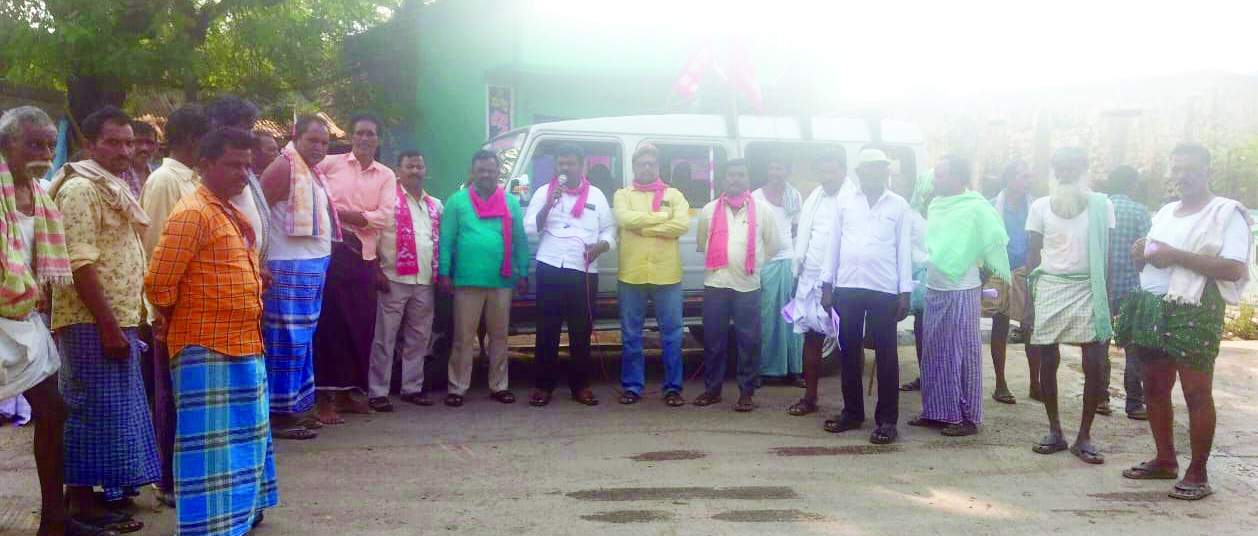 మిడుతూరు మండలంలో చేపట్టిన ప్రచార భేరిలో మాట్లాడుతున్న సిపిఎం నాయకులు ఎం.నాగేశ్వరరావు