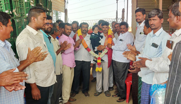 nazuriddin-help-to-farmers