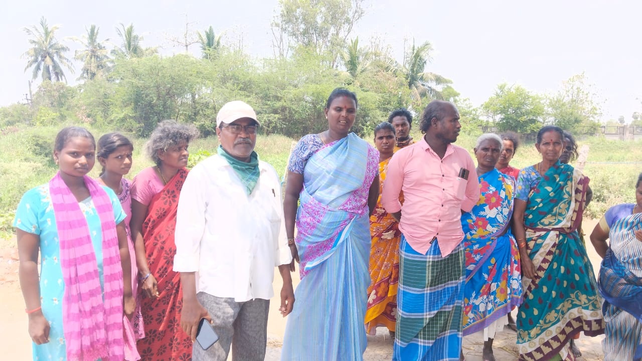 గిరిజనులకు ఆలయ ప్రవేశం కల్పించాలి