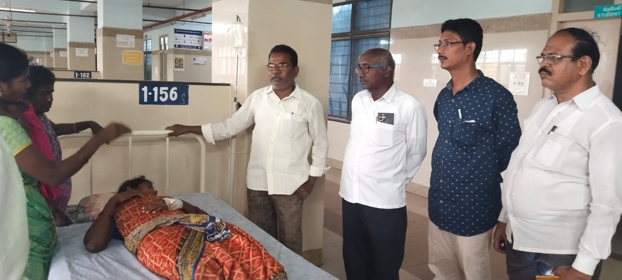 నిందితులను అరెస్టు చేయాలి