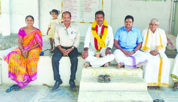 అవినీతిపై యువకుడి పోరాటం