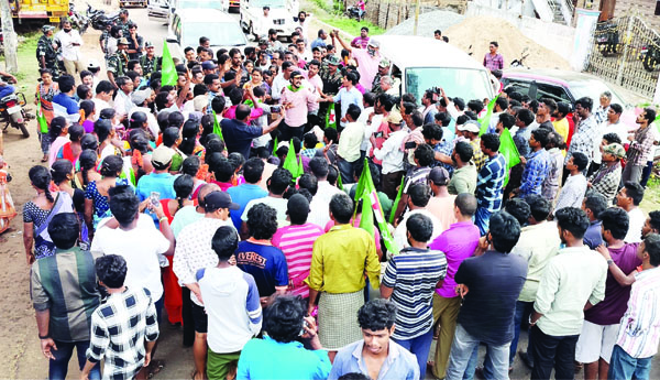 ఆరని నిరసన సెగలు