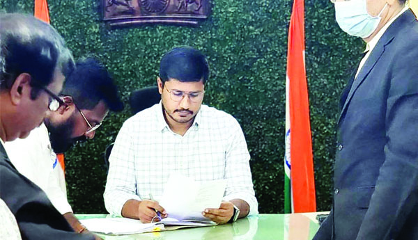 గిరిజనుల భూ సమస్యలు పరిష్కరించేందుకు చర్యలు