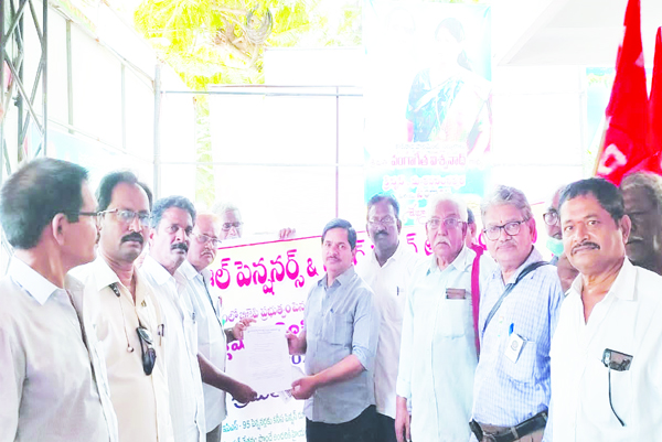 ఇపిఎఫ్‌ఒ నిధుల తరలింపు తగదు