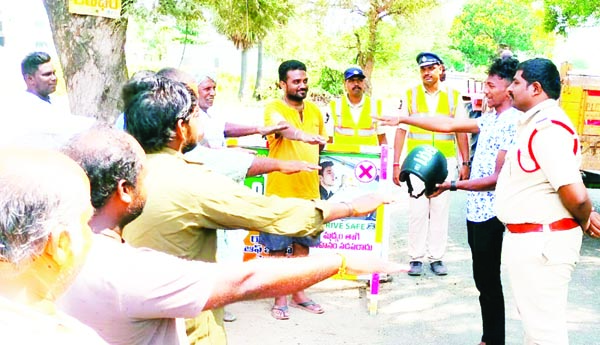 మద్యం తాగి  వాహనాలు నడిపితే చర్యలు : ఎస్‌పి