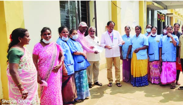 సిఐటియు ఆధ్వర్యంలో పారిశుధ్య కార్మికుల సమ్మె నోటీసు