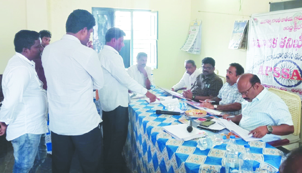 ఉపాధి హామీ పనులపై సామాజిక తనిఖీ