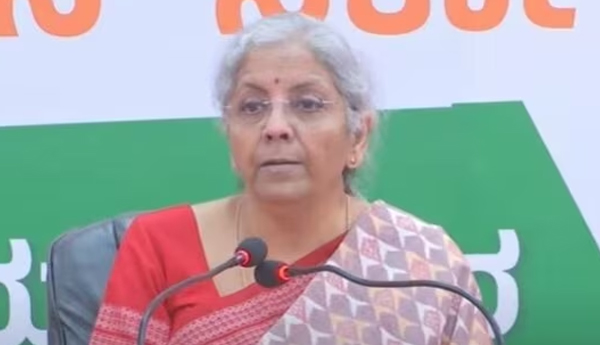/Penalty-for-PAN-Aadhaar-link-is-fine-Minister-Sitharaman-reveals