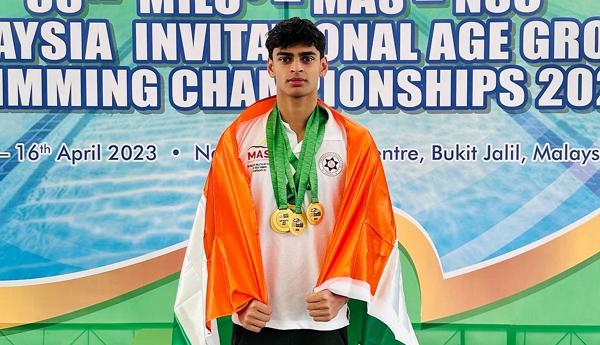 Vedanth-Madhavan-who-excelled-in-swimming