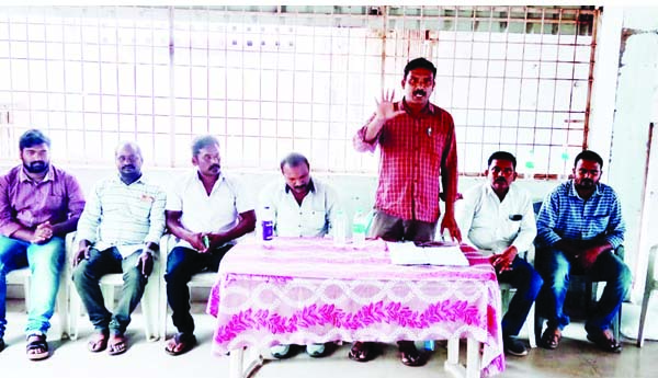 104 ఉద్యోగులను రెగ్యులర్‌ చేయాలి