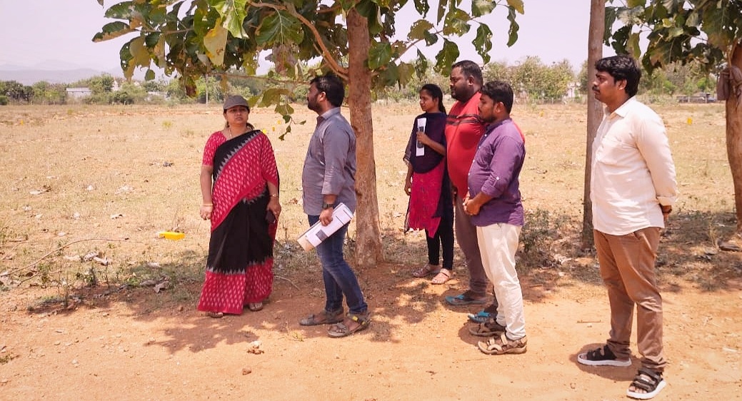 ఆర్‌డిఒ ఆధ్వర్యంలో భూ పరిశీలన