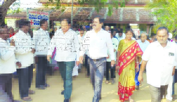 గ్రామీణ ప్రాంతాల్లో మెరుగైన వైద్య సేవలు: ఎంటి కృష్ణబాబు